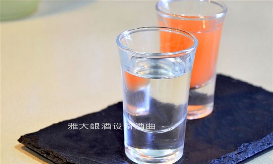 「燒酒設(shè)備」白酒新喝法給釀酒者帶來了新商機(jī)